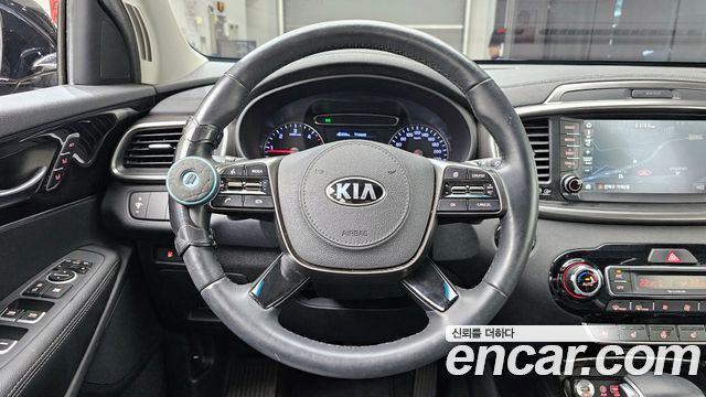 Kia Sorento 2018 — photo 19