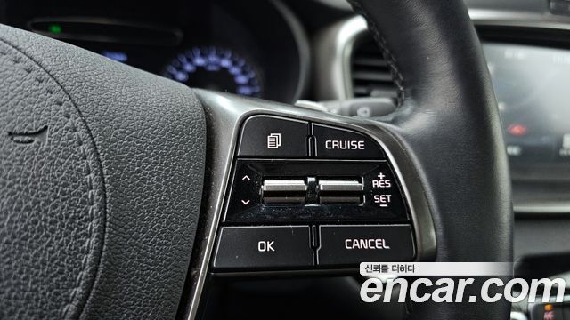 Kia Sorento 2018 — photo 25