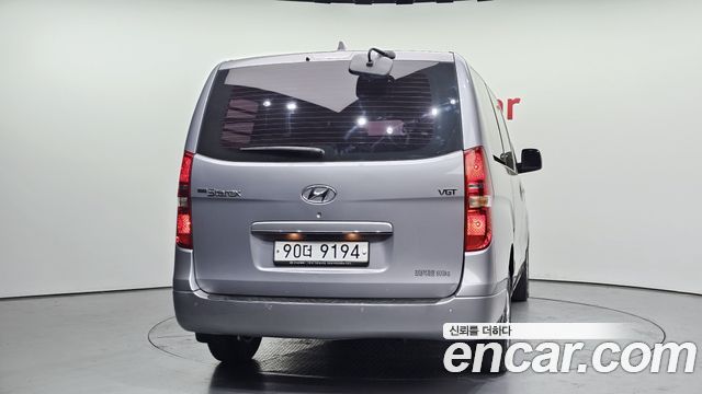Hyundai Starex 2017 — photo 4