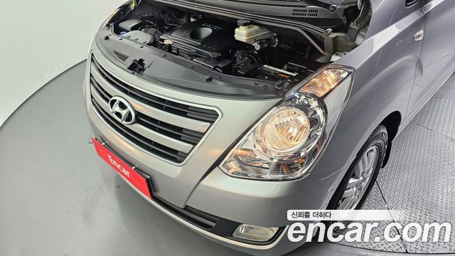 Hyundai Starex 2017 — photo 6