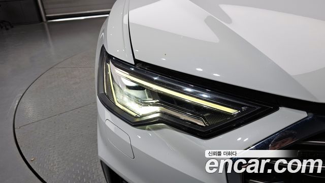 Audi A6 2021 — photo 8