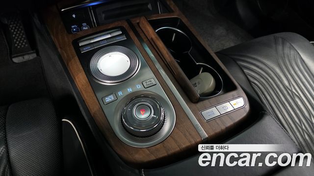 Genesis G80 2022 — photo 9