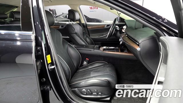 Genesis G80 2022 — photo 11