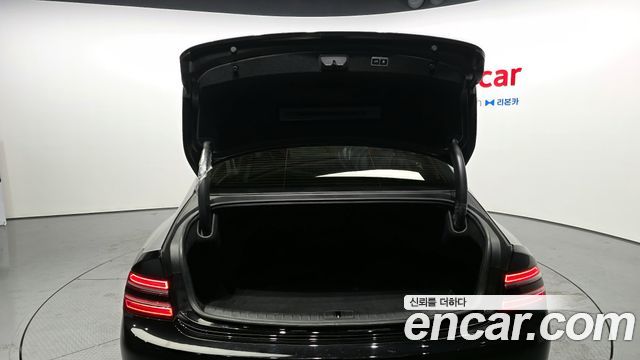 Genesis G80 2022 — photo 20