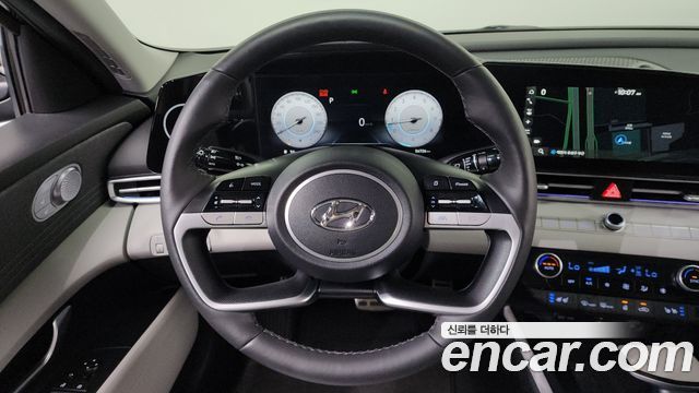Hyundai AVANTE 2023 — photo 21