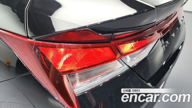 Hyundai AVANTE 2023 — photo 9