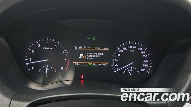 Genesis G80 2019 — photo 8