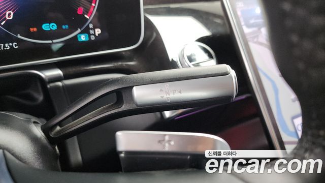 Mercedes-Benz S-Class 2021 — photo 12