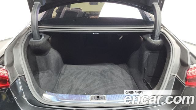 Mercedes-Benz S-Class 2021 — photo 26