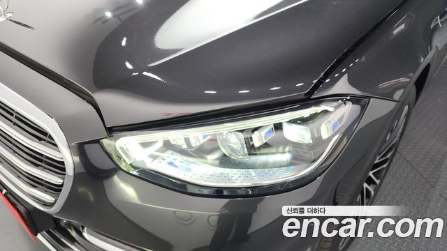 Mercedes-Benz S-Class 2021 — photo 8