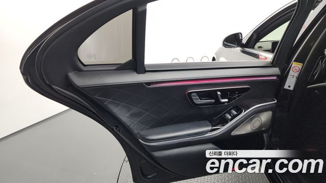 Mercedes-Benz S-Class 2021 — photo 15