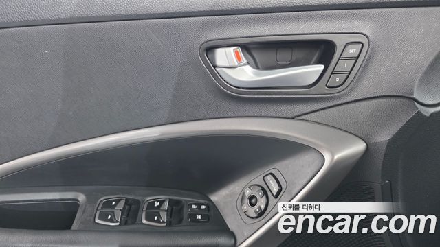 Hyundai Santafe 2015 — photo 12