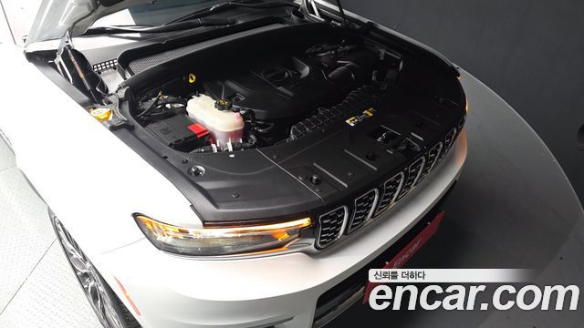 Jeep Cherokee 2023 — photo 6