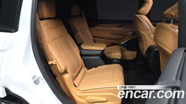 Jeep Cherokee 2023 — photo 18