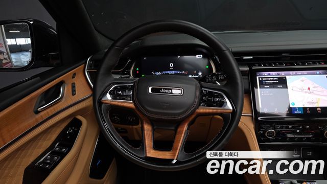 Jeep Cherokee 2023 — photo 19