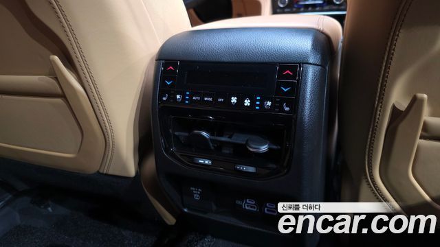 Jeep Cherokee 2023 — photo 25