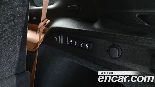 Jeep Cherokee 2023 — photo 31