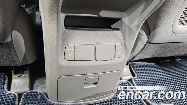Kia Canival 2016 — photo 20