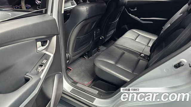 KG Mobility KORANDO 2015 — photo 12