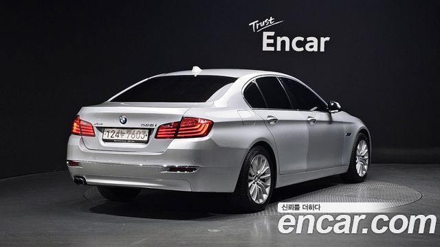 BMW 5-Series 2014 — photo 2