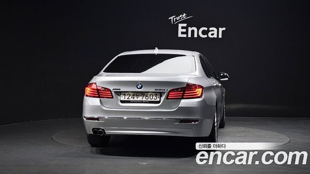 BMW 5-Series 2014 — photo 4