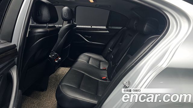 BMW 5-Series 2014 — photo 12