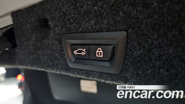 BMW 5-Series 2014 — photo 18