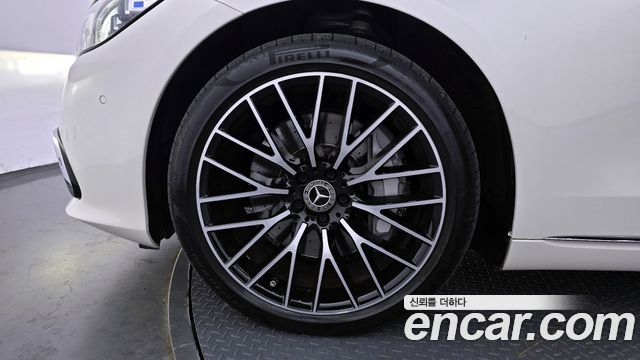 Mercedes-Benz S-Class 2021 — photo 5