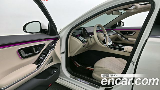 Mercedes-Benz S-Class 2021 — photo 10