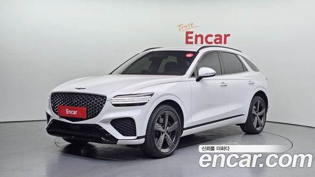 Genesis GV70 2021 — photo 1