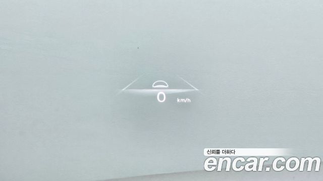 Genesis GV70 2021 — photo 21
