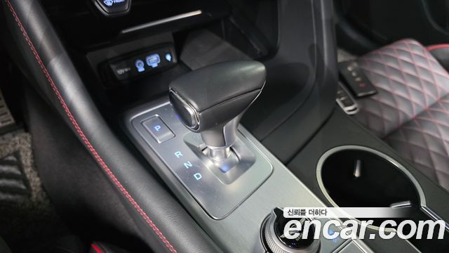 Genesis G70 2018 — photo 9