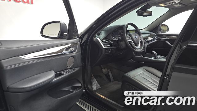 BMW X6 2016 — photo 13