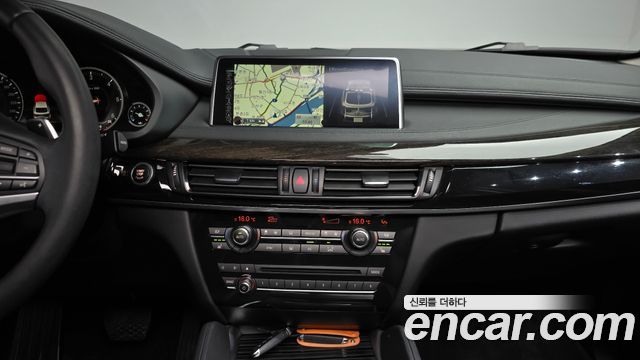 BMW X6 2016 — photo 20