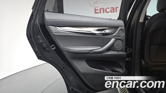 BMW X6 2016 — photo 15