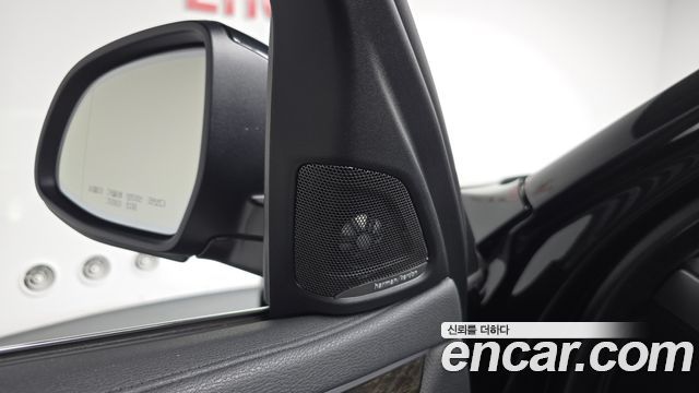 BMW X6 2016 — photo 30