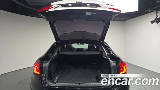 BMW X6 2016 — photo 32