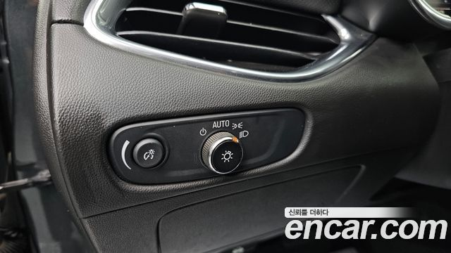 Chevrolet Korea Malibu 2017 — photo 24