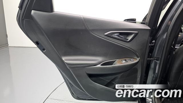 Chevrolet Korea Malibu 2017 — photo 15