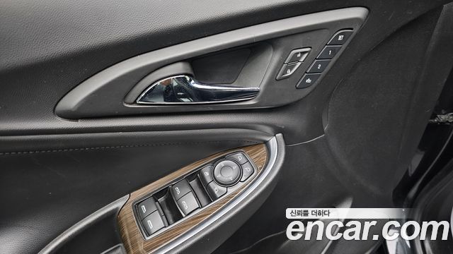 Chevrolet Korea Malibu 2017 — photo 27