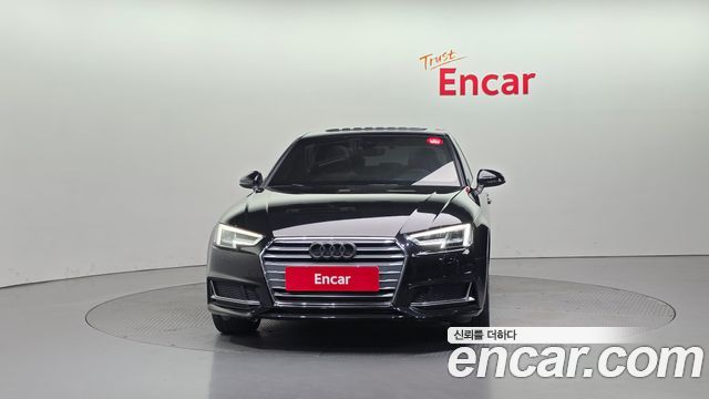 Audi A4 2019 — photo 3