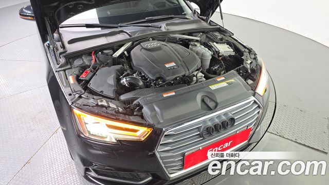 Audi A4 2019 — photo 6