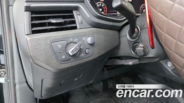 Audi A4 2019 — photo 20
