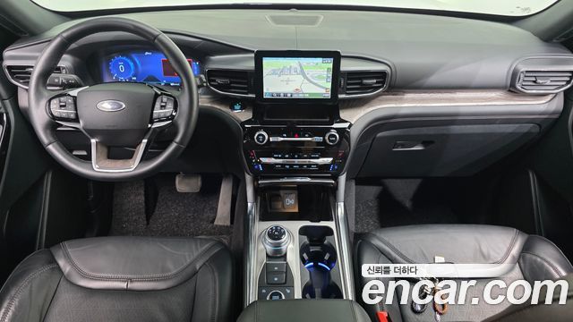 Ford Explorer 2021 — photo 10