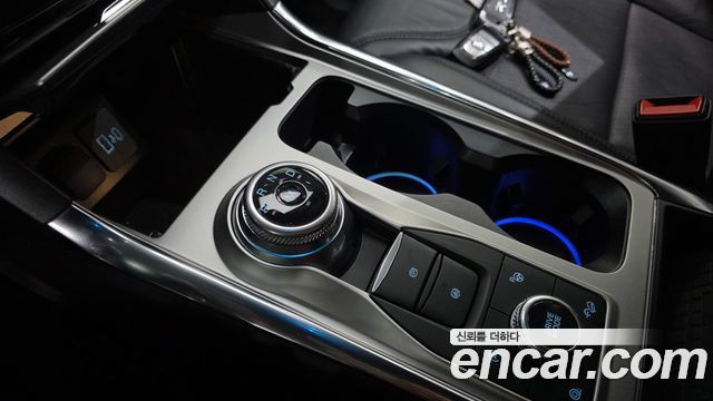 Ford Explorer 2021 — photo 12
