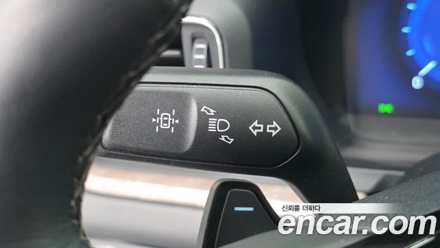 Ford Explorer 2021 — photo 23