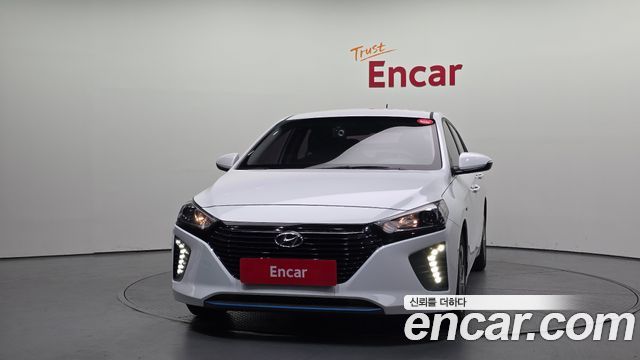 Hyundai Ioniq 2019 — photo 3