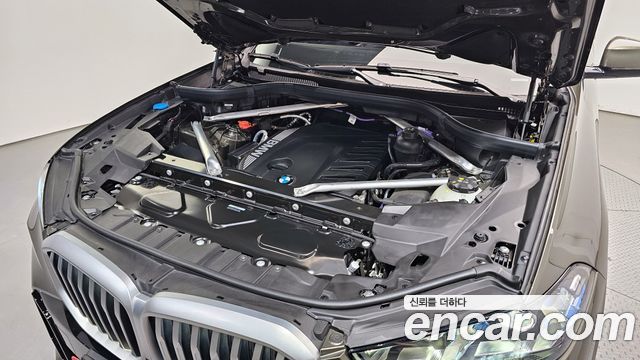 BMW X5 2026 — photo 6