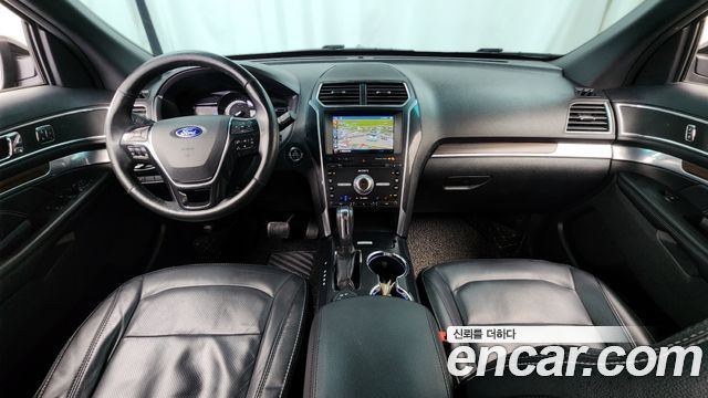 Ford Explorer 2016 — photo 7