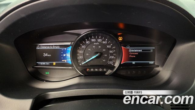 Ford Explorer 2016 — photo 8
